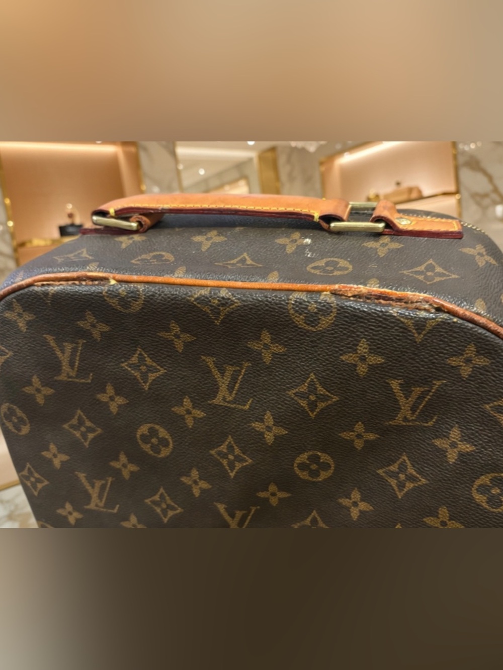 Louis Vuitton Monogram Canvas Messenger Bag in Brown and Tan - Picture 6 of 9